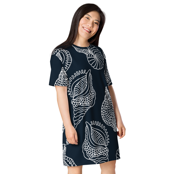 Premium T-Shirt-Kleid - Muscheln