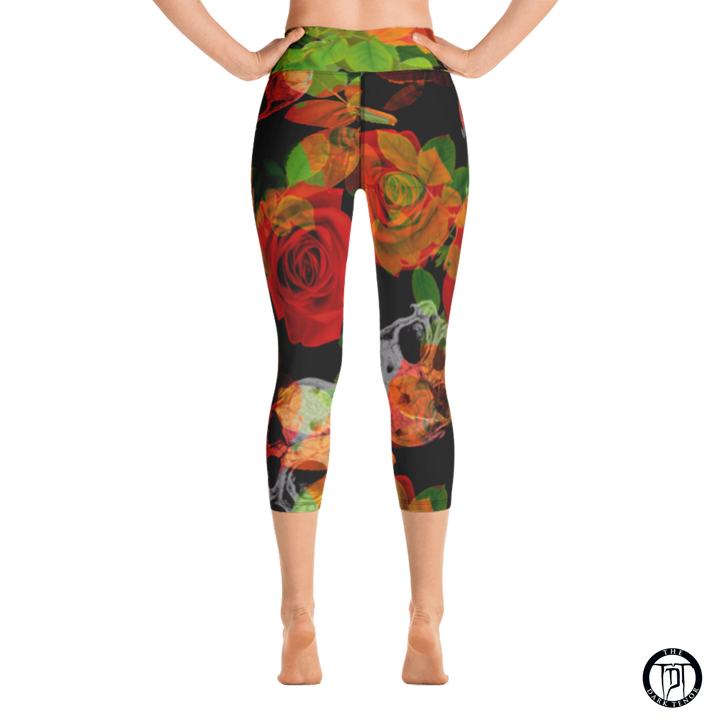 Capri leggings - Flowers and the Skull