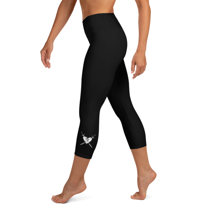 Capri Leggings - Paradox Heart & Dagger